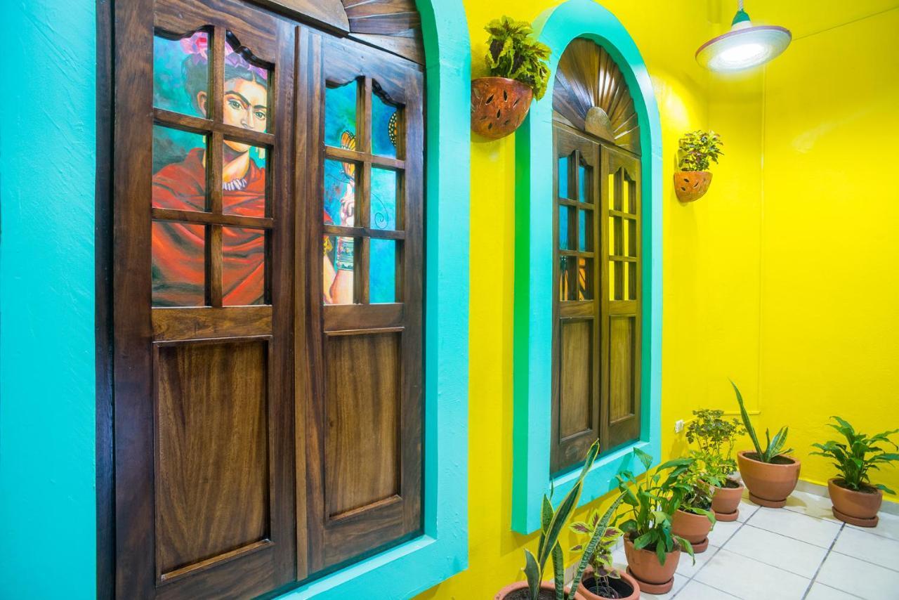 Casa Maria Malecon Hotel ปูแอร์โตบาญาร์ตา ภายนอก รูปภาพ