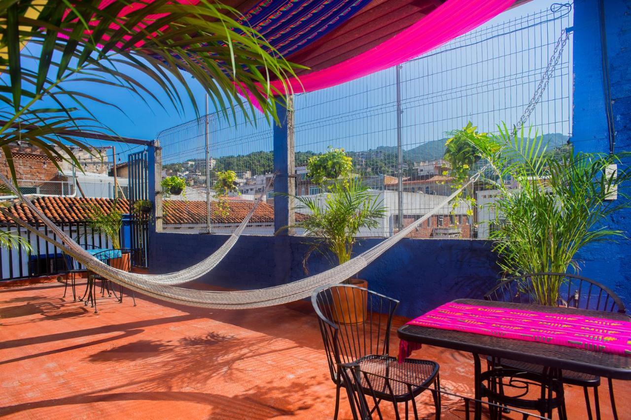 Casa Maria Malecon Hotel ปูแอร์โตบาญาร์ตา ภายนอก รูปภาพ