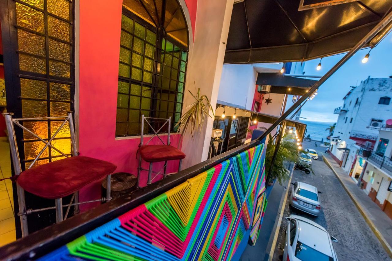 Casa Maria Malecon Hotel ปูแอร์โตบาญาร์ตา ภายนอก รูปภาพ